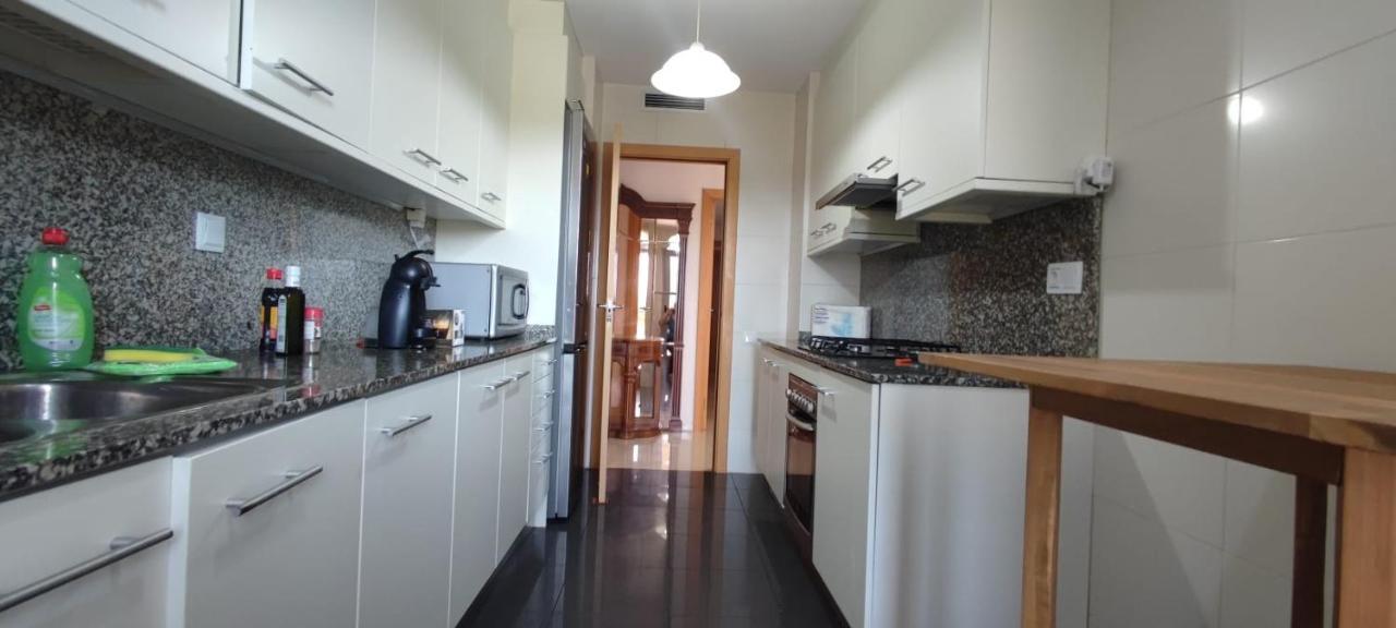 Europa - Fira Barcelona Apartment โอสปิตาเล็ต เดอ โยเบรกัต ภายนอก รูปภาพ